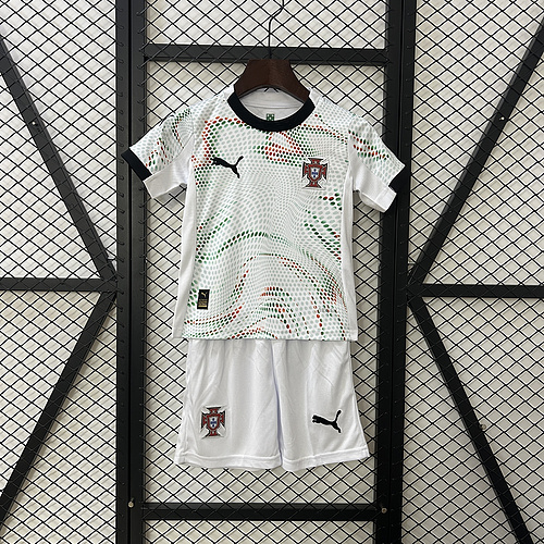 2025 kids Portugal 2024 away size- 16-28